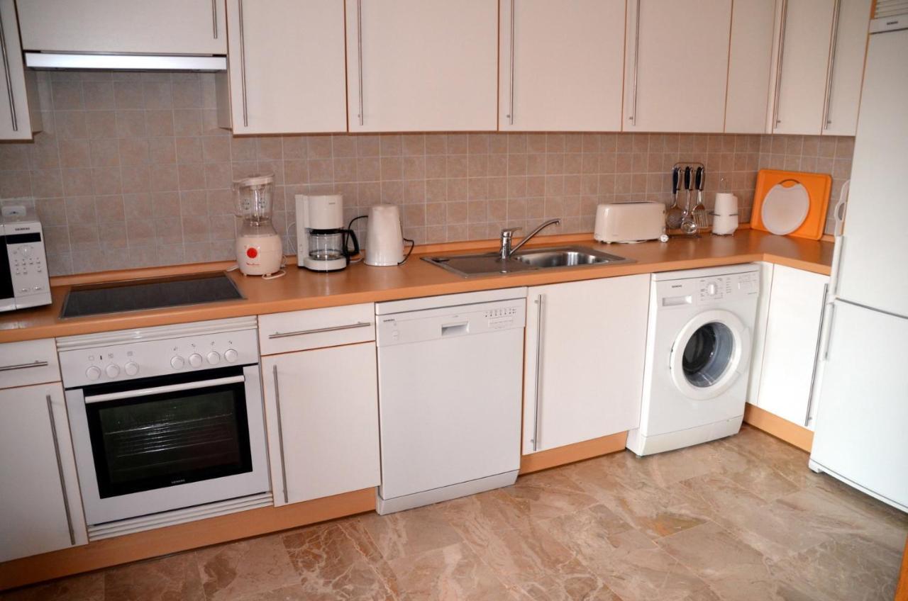 Luxury 2-Bedrooms & Bathrooms Estepona Apartment Екстериор снимка