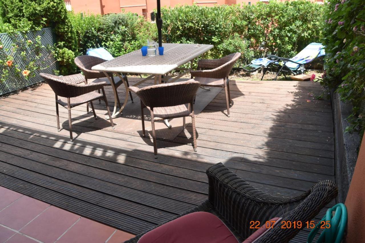 Luxury 2-Bedrooms & Bathrooms Estepona Apartment Екстериор снимка