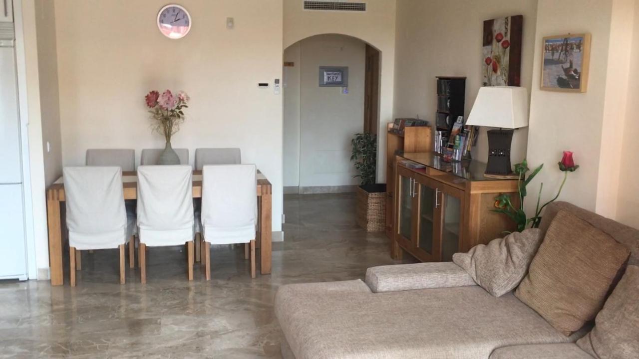 Luxury 2-Bedrooms & Bathrooms Estepona Apartment Екстериор снимка