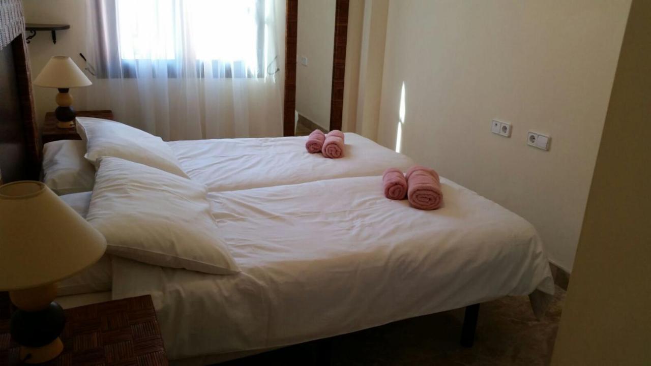 Luxury 2-Bedrooms & Bathrooms Estepona Apartment Екстериор снимка